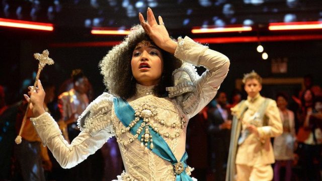 Pose S01E01