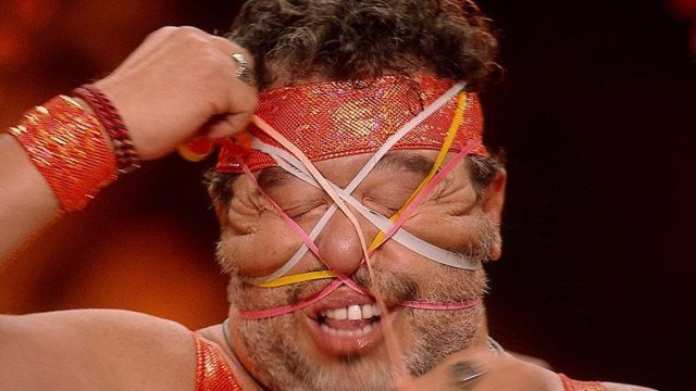 LOL: Last One Laughing S05E02