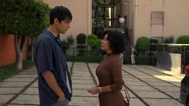 Familia de medianoche S01E08