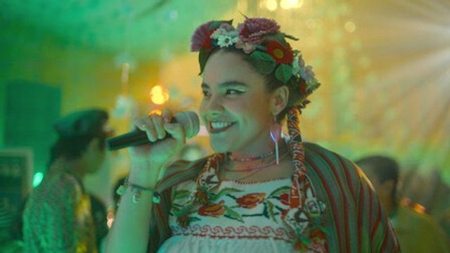 La flor más bella S01E02