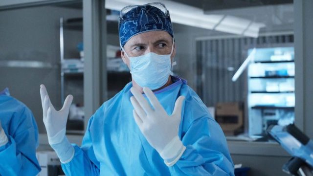 The Resident S01E10