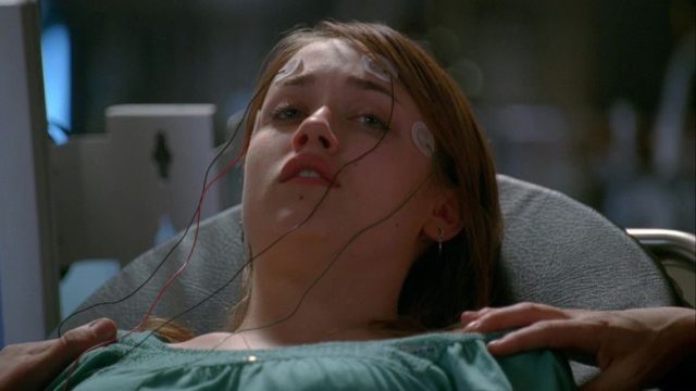 Fringe S02E11