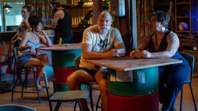 Population 11 S01E03