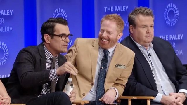 Una Familia Moderna S00E05