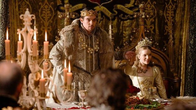 Los Tudor S04E01