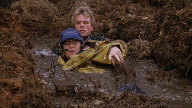 MacGyver S06E13