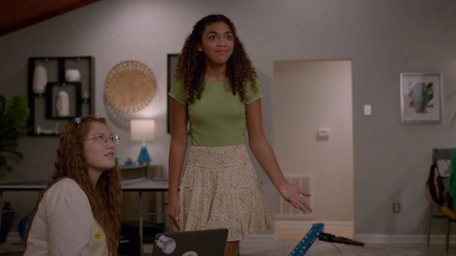 Ultra Violeta y el Escorpión Negro S01E04