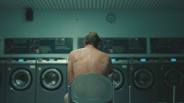 Undercover: Operación éxtasis S01E09