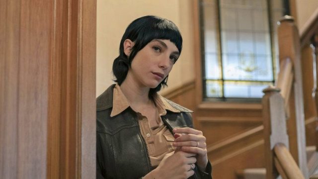 Irma Vep S01E03