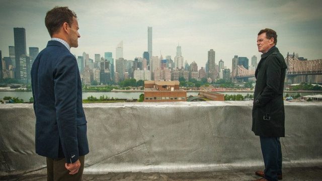 Elementary S04E01
