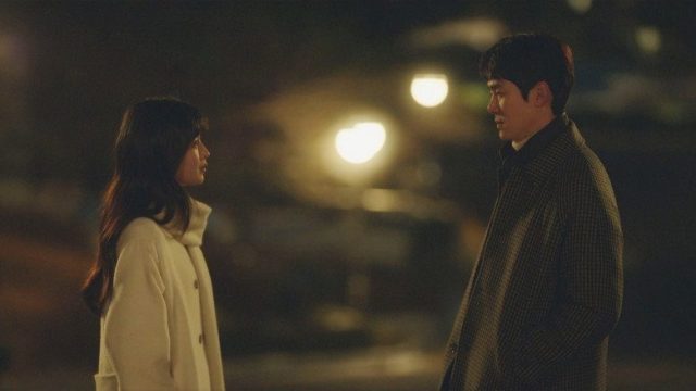 El interés del amor S01E16