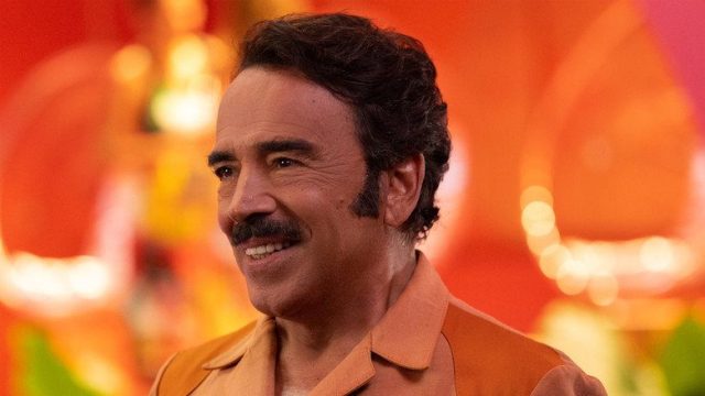Acapulco S01E08