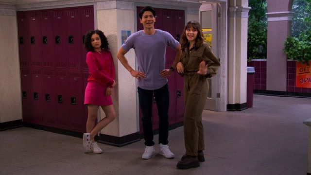 The Villains of Valley View S01E13
